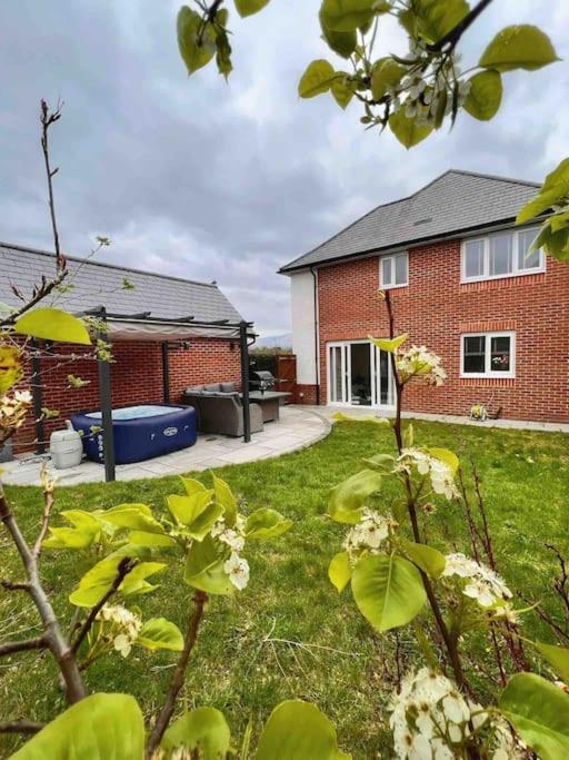 Snowdonia Retreat Villa Bangor  Buitenkant foto